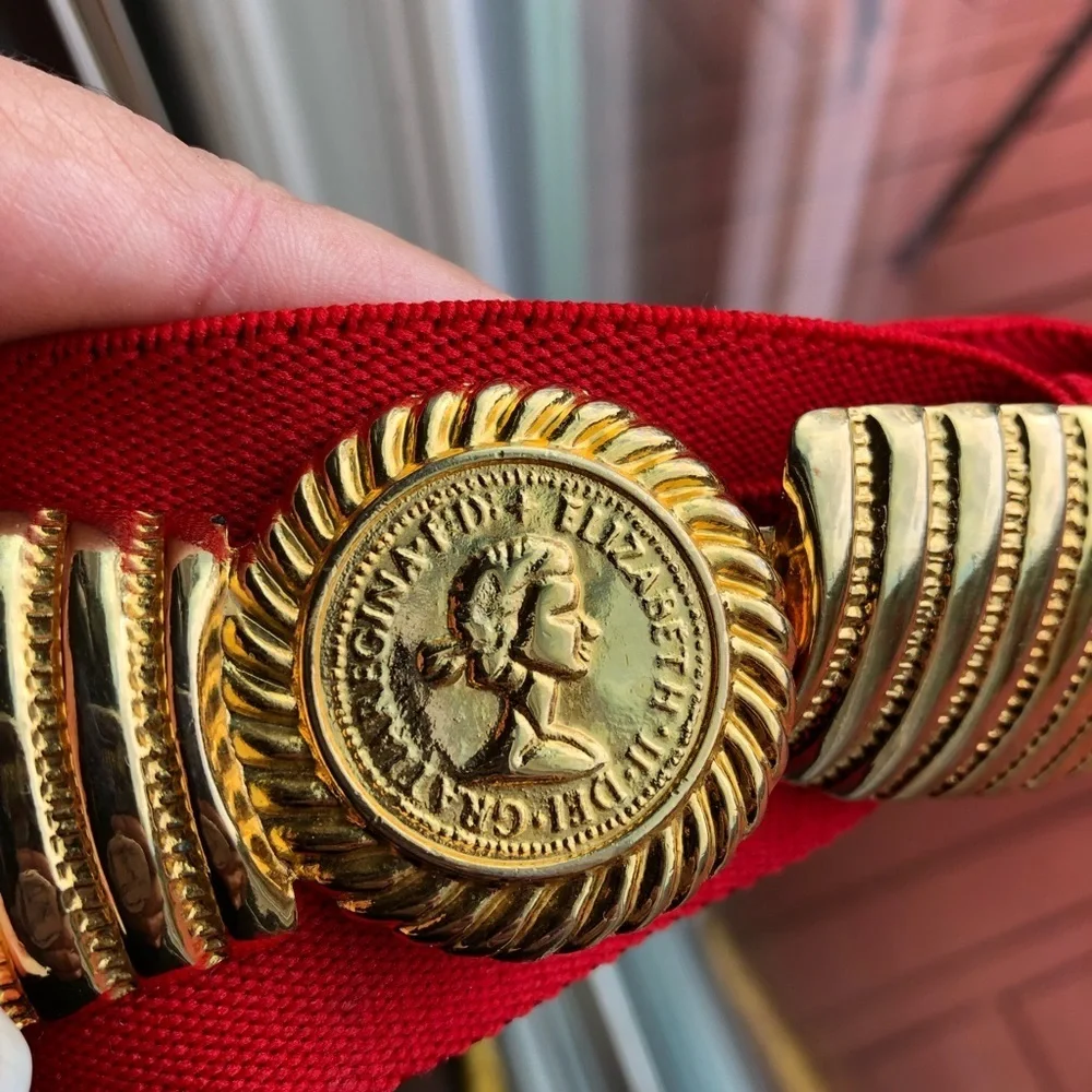 Vintage Clip Belt, by Motion East.